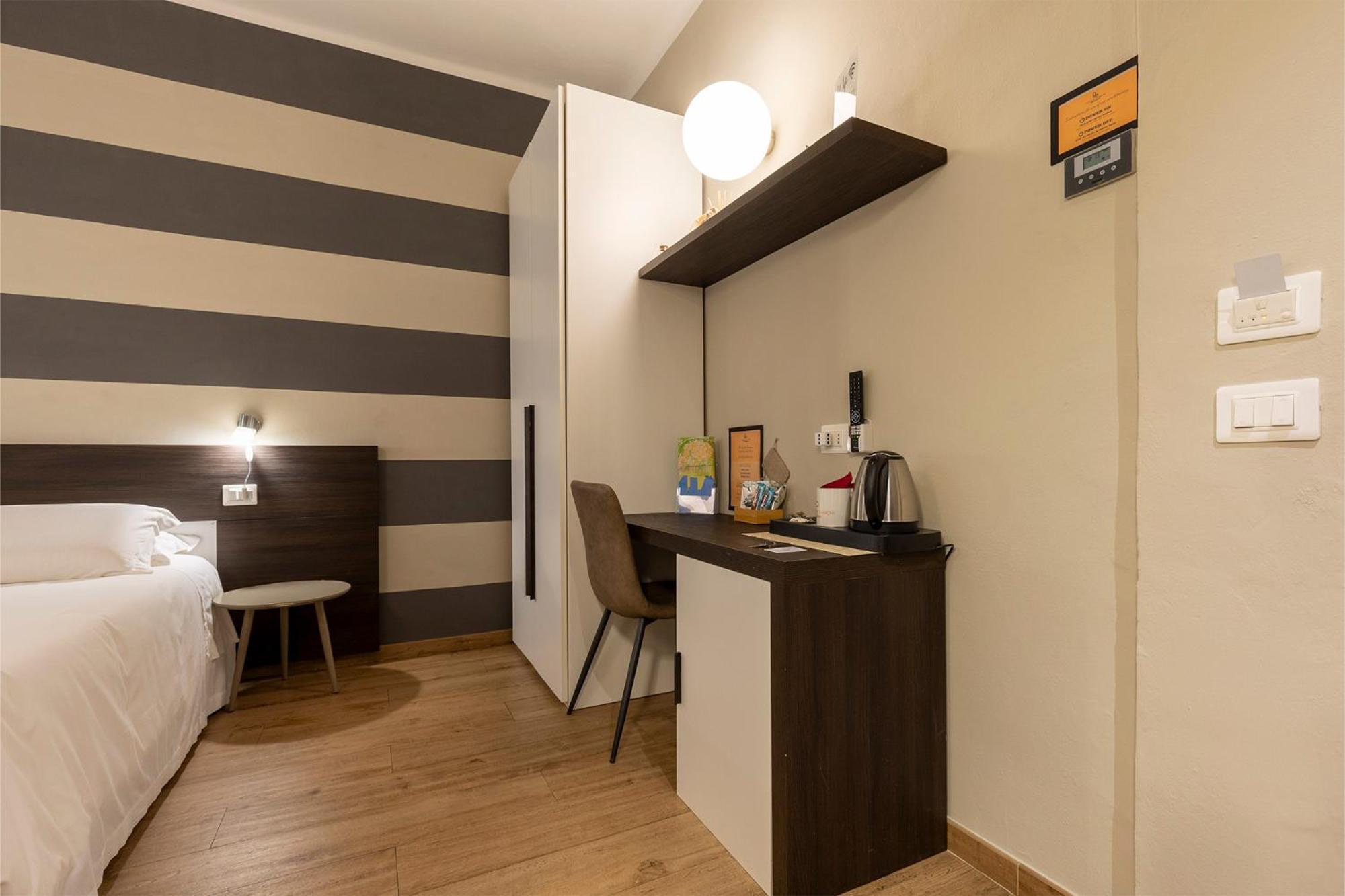 ลา ลอจจา เด บันกี Hotel ลาสเปเซีย ภายนอก รูปภาพ